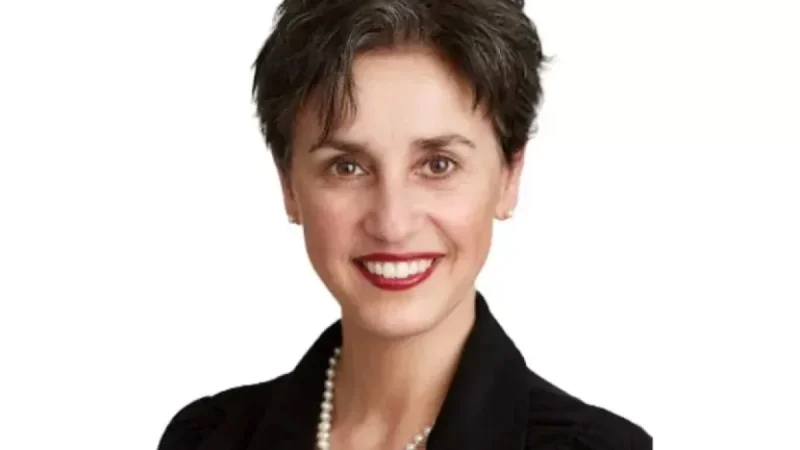 Avocat: 3 Revelations on Readiness, Recruitment and Reputation in Two Jurisdictions