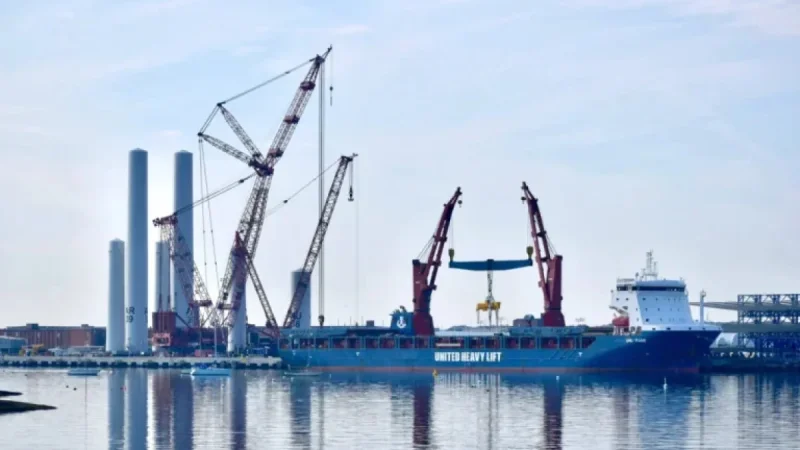 Major Offshore Wind Farm Completed in Massachusetts, First in Trump Era