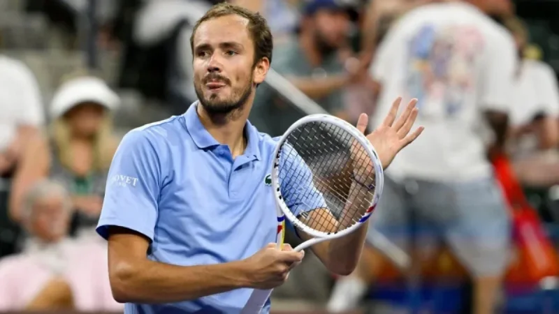 Medvedev explains how coaching change is ‘working great’ — a human reset behind the results