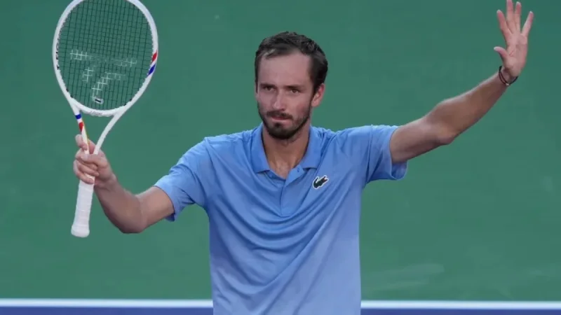Medvedev Halts Alcaraz Streak, Advances to Indian Wells Final Against Sinner