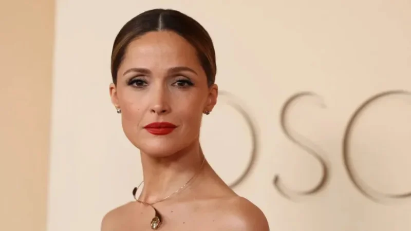Rose Byrne’s Oscars Necklace: 5 Ways One Choker Could Shift the Red Carpet