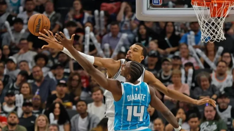 Wembanyama Propels Spurs to Dominant Win Over Hornets