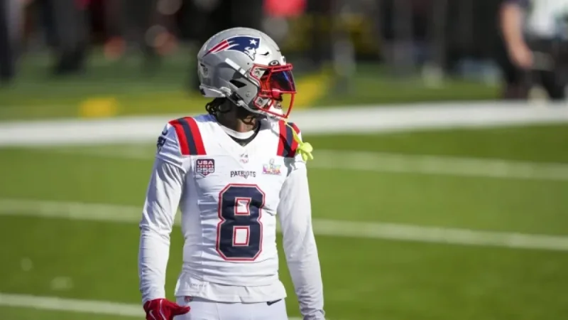 Big-Name Free Agents Still Available One Week Into Frenzy