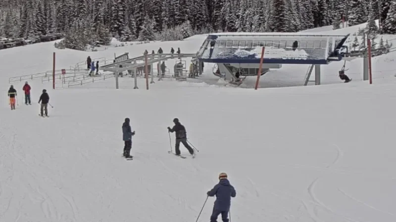 Big White: Another major dump of powder as alpine snow base goes over 200 cm