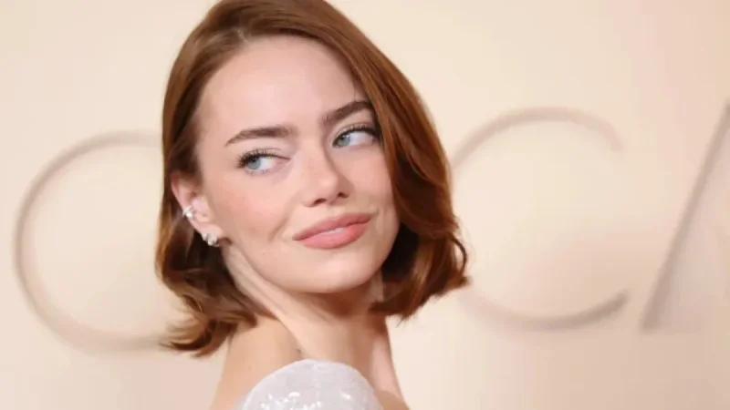 Emma Stone’s 2026 Oscars Dress Looks Like Actual Liquid — A Record-Breaking Night