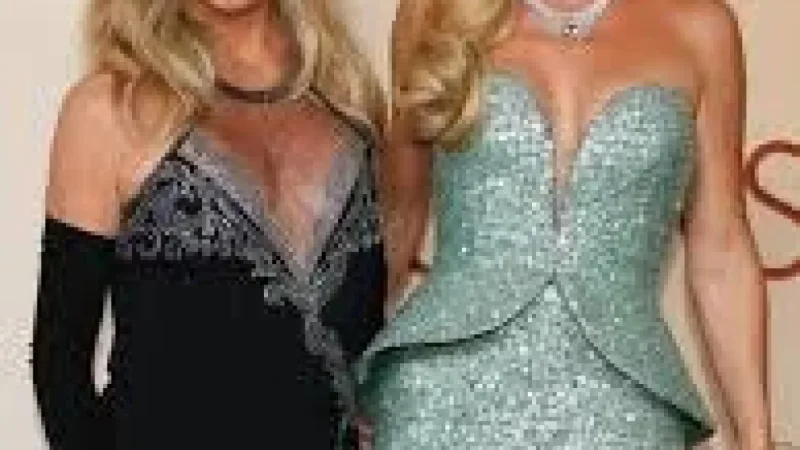 Goldie Hawn and Kate Hudson at the Oscars: A Family Moment That Stopped the Red Carpet
