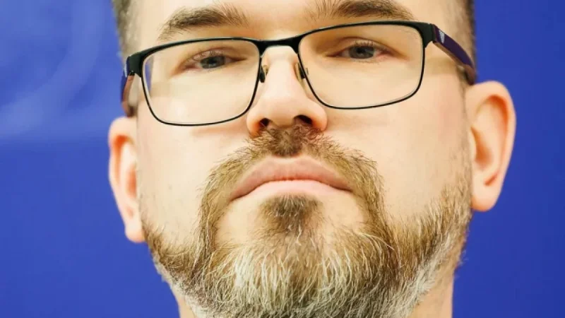 Lithuania Bets on a 300 km Quantum Link While R. Kaunas Rules Out Military Deployment — A Strategic Shift