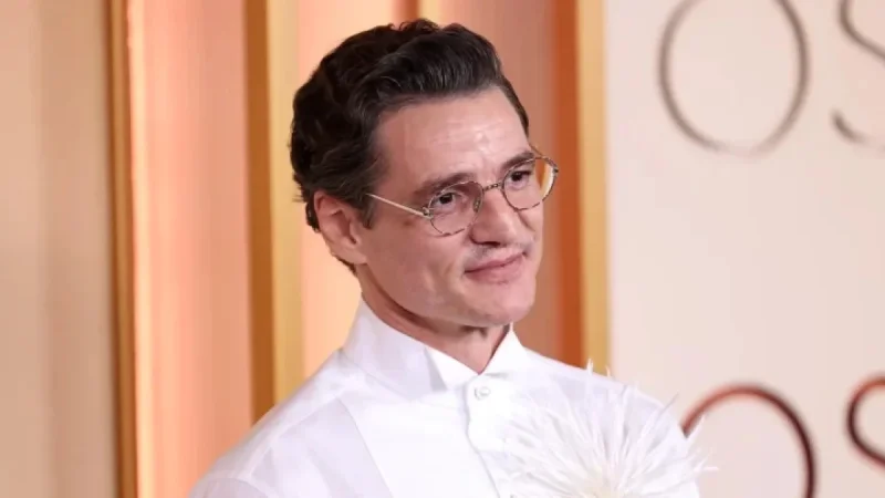 Pedro Pascal Looked Borderline Unrecognizable At The 2026 Oscars