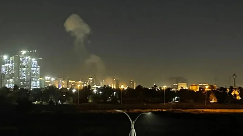 Interceptions Light Up Baghdad Night Sky as Drone Strikes Hit Green Zone