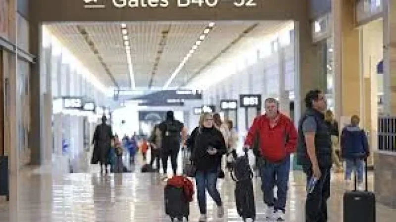 Newark Airport, a night of ground delays and missed paychecks