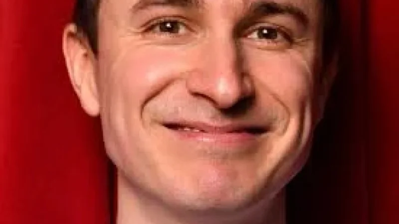 Tom Rosenthal among nine stars still to come to Lancashire this month — a late-March entertainment surge