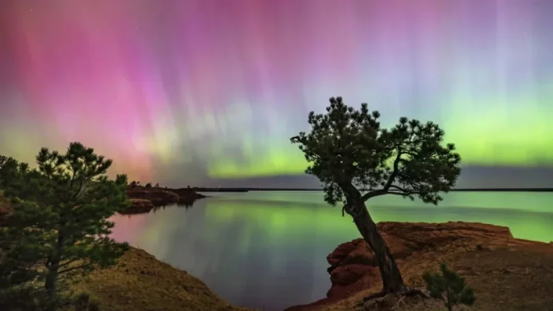 Aurora Borealis Canada as Geomagnetic Storms Approach This Week