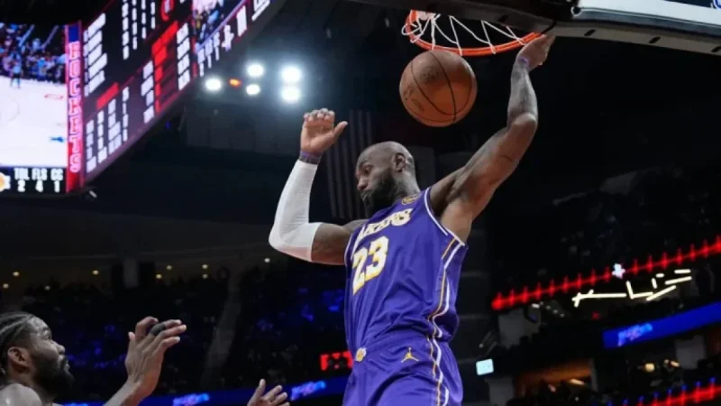 Heat Vs Lakers: Injury Uncertainty Threatens LeBron’s Games-Played Pursuit — 3 Things to Watch