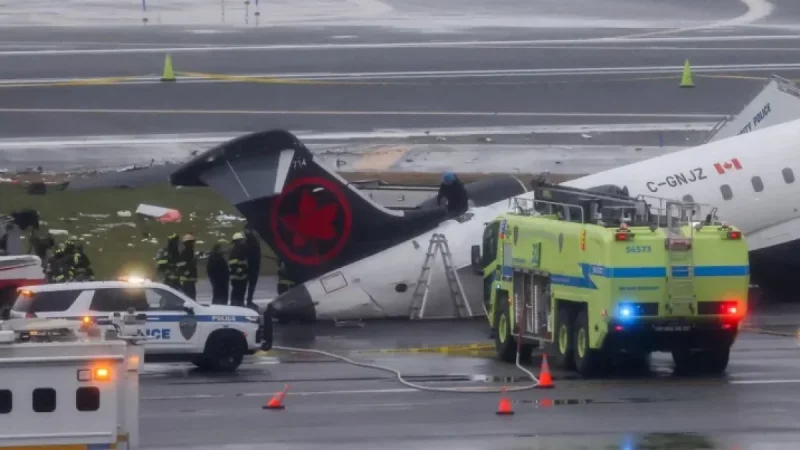 LaGuardia Airport Crash: Plane Collides with Emergency Vehicle, Fatalities Confirmed