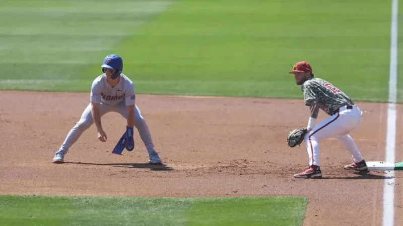 Uf Game and the seventh-inning swing: a lead, a surge, and a sweep in Tuscaloosa