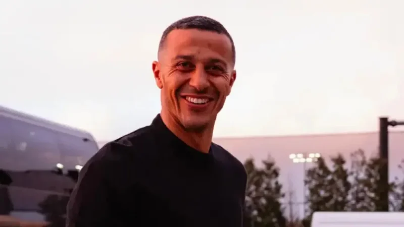 Liverpool Legends Match 2026: Thiago Back, Klopp Returns to Touchline