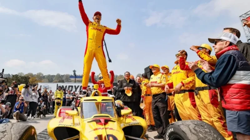 Alex Palou Secures Dominant 13-Second IndyCar Win, Nears Points Lead