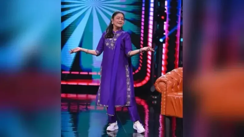 Aruna Irani Reunites with Farida Jalal: A 53-Year Echo of Bobby Brought to Life on an Idol Stage
