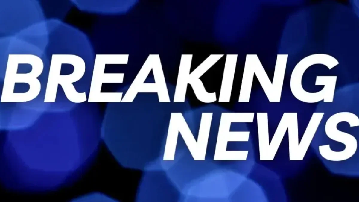M1 Traffic: Driver rescued after cement lorry pitches onto side at ...