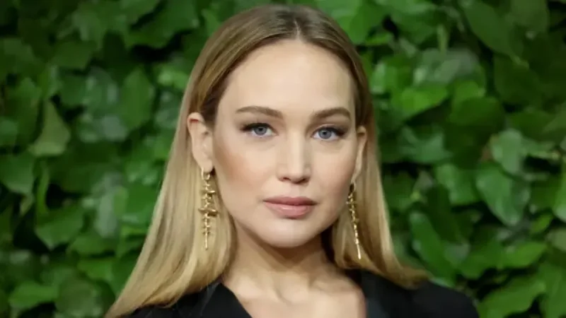Jennifer Lawrence’s Unlikely First TV Credit: How a Cougar Mascot Interrupted Tony Shalhoub’s Monk — A Revealing Origin Story