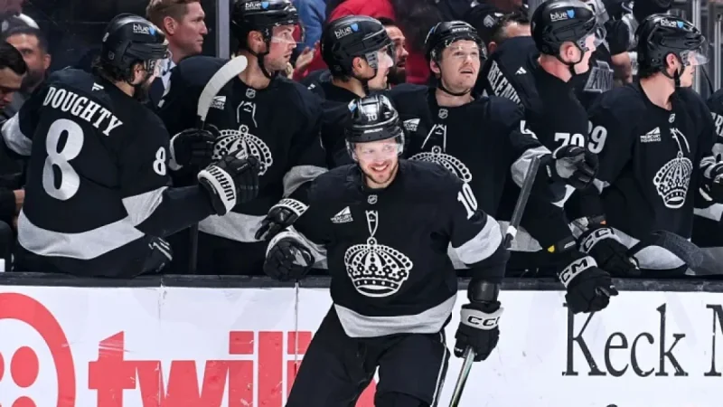 Kings Triumph Over Maple Leafs 7-6 in OT Thriller: Panarin, Kempe Shine
