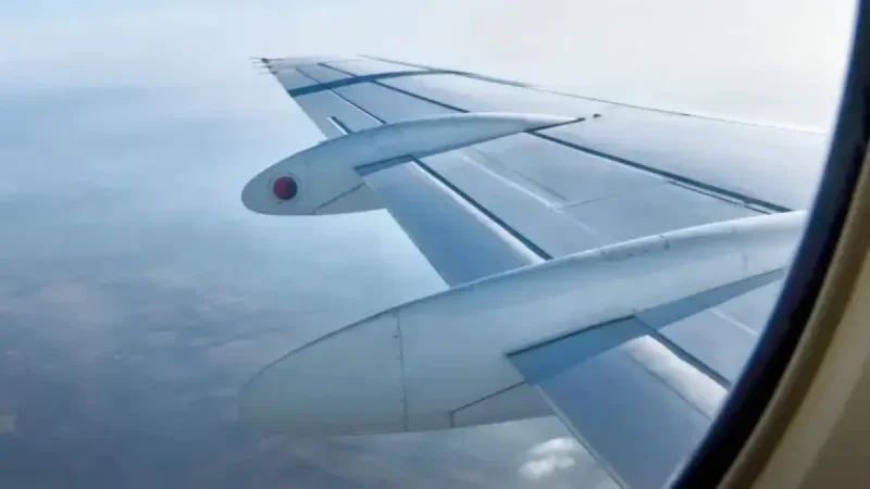 Atterrissage à New York: une passagère accouche à bord d’un vol Caribbean Airlines