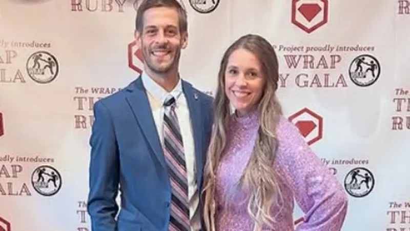 Jill Duggar Dillard Reveals Husband Derick Joins Marine Corps