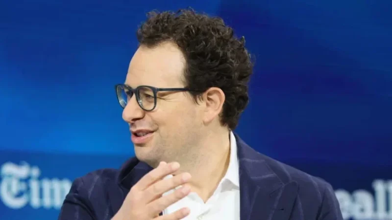 VCs Rush to Invest in Anthropic with Offers Up to $800 Billion