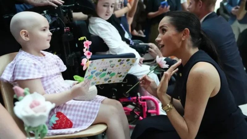 Report: Meghan Markle Requests Brief Hospital Visit with Ill Children