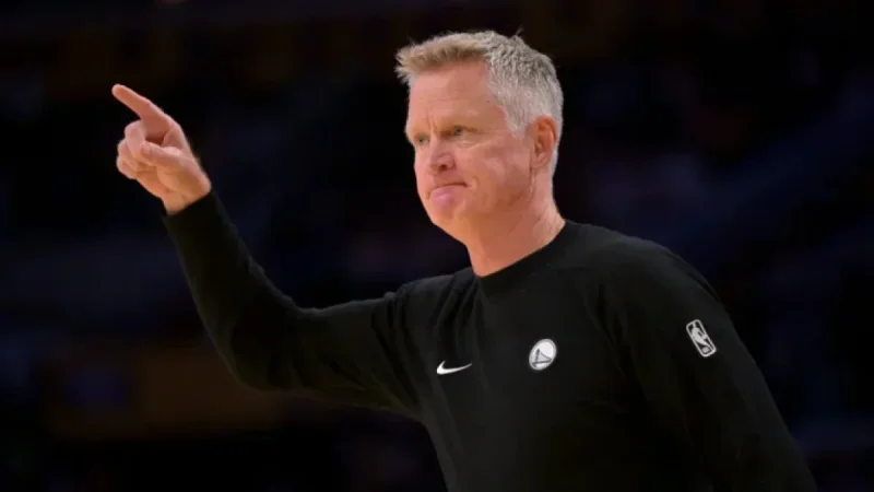 Steve Kerr Hints at Leaving Warriors During Postgame Press Conference