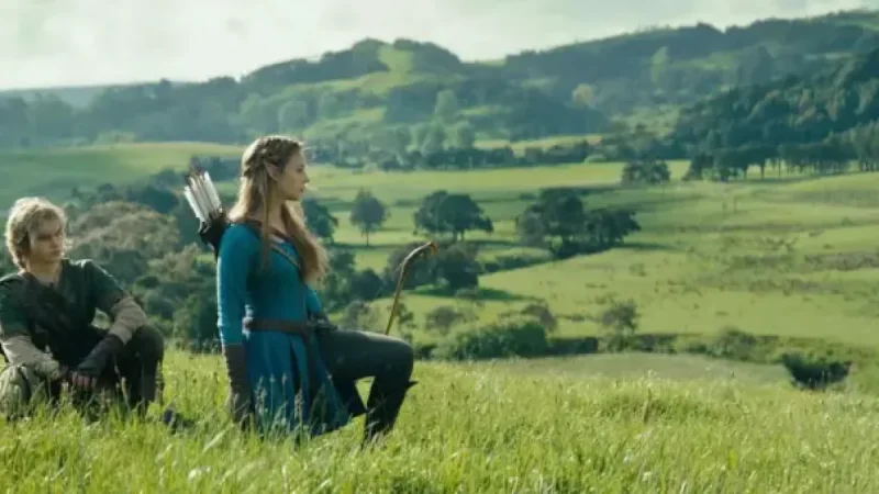 Zelda Movie Leak Fuels 3 Big Questions After Possible First Look at Link’s Master Sword Surfaces