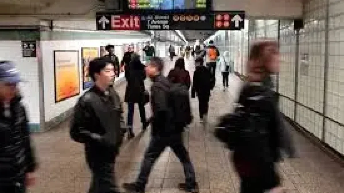 7 Train Delays Disrupt the NYC Morning Commute as Reroutes Spread - El ...