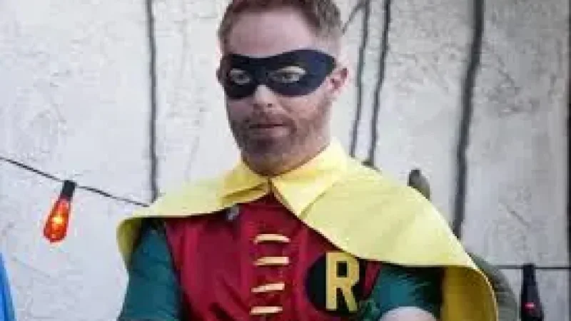 Jesse Tyler Ferguson and the Halloween hayride that left him “really traumatized”