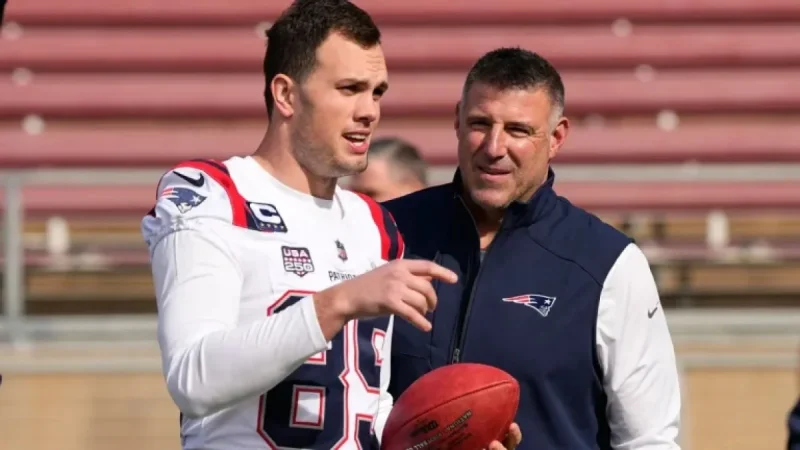Patriots Players Rally Behind Vrabel, Remain Focused on Football