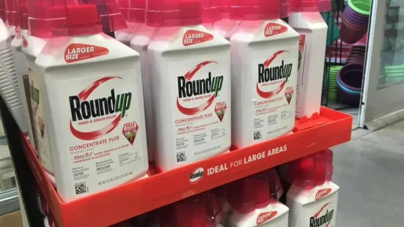 Supreme Court Considers Halting Cancer Lawsuits Against Weed Killer