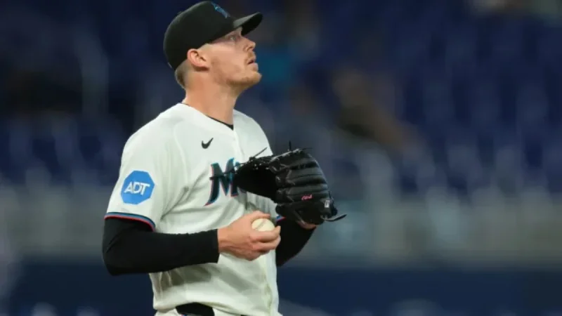Marlins Add Pete Fairbanks to Injured List