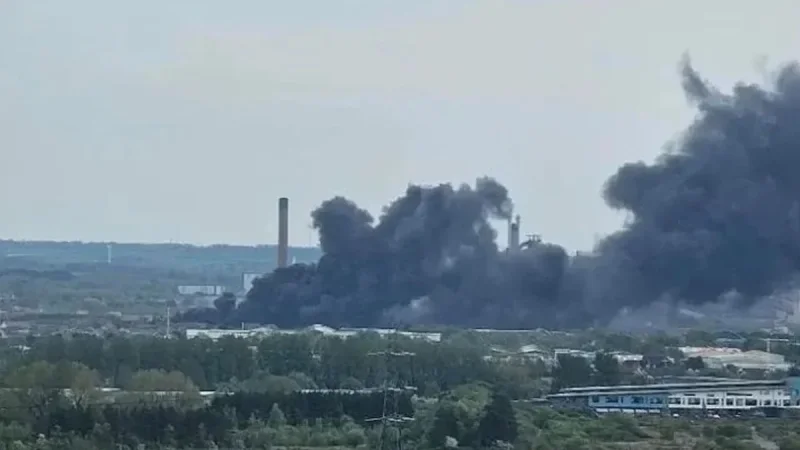 Port Talbot fire draws crews to Dock Road as smoke spreads