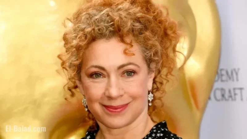 Actor Alex Kingston Reveals Uterine Cancer Symptoms