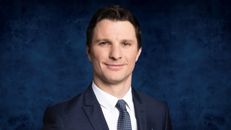 Antoine Roussel Reflects on 7s Before Canadiens-Lightning Game 7