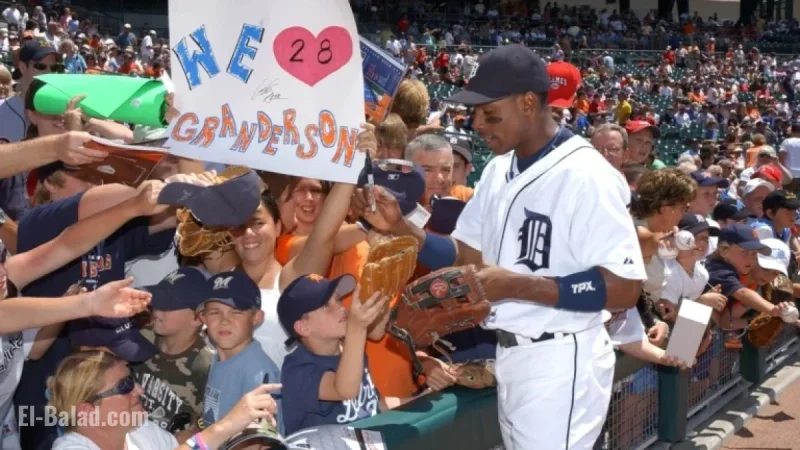 Curtis Granderson Celebrates Autographs, Card Collecting, and Inspiring Kids