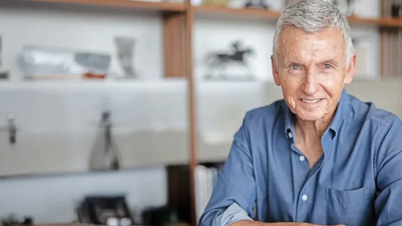Dennis Cometti told Bruce Mcavaney to ease into retirement