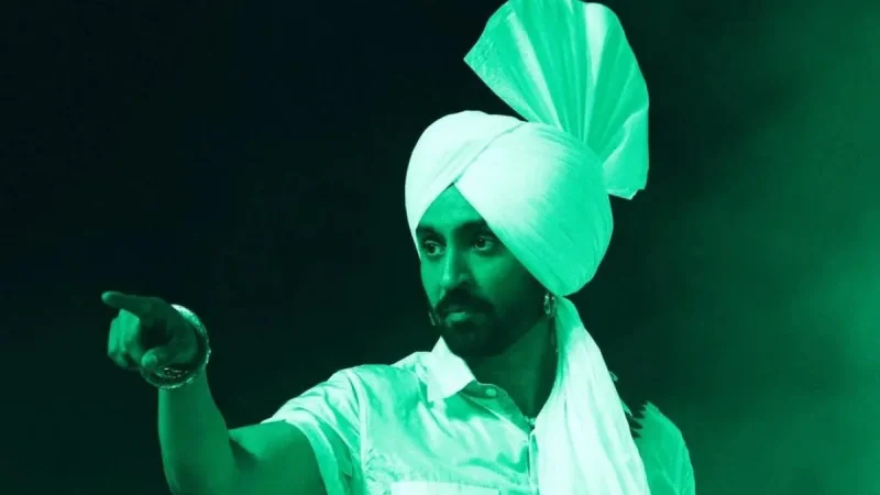 Diljit Dosanjh Tells Calgary Protesters to Keep Showing Flags
