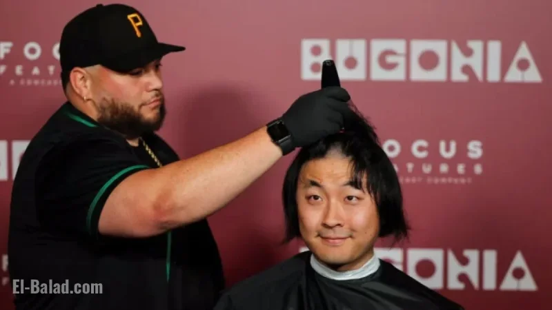 Fans Go Bald for Emma Stone’s Sci-Fi Film ‘Bugonia’ Premiere