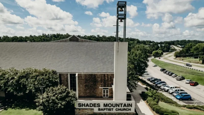 George Wright resigns from Shades Mountain Baptist Church, cites family