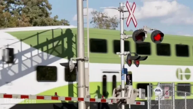 GO Train Hits Pedestrian Near Exhibition Station, Reports Metrolinx
