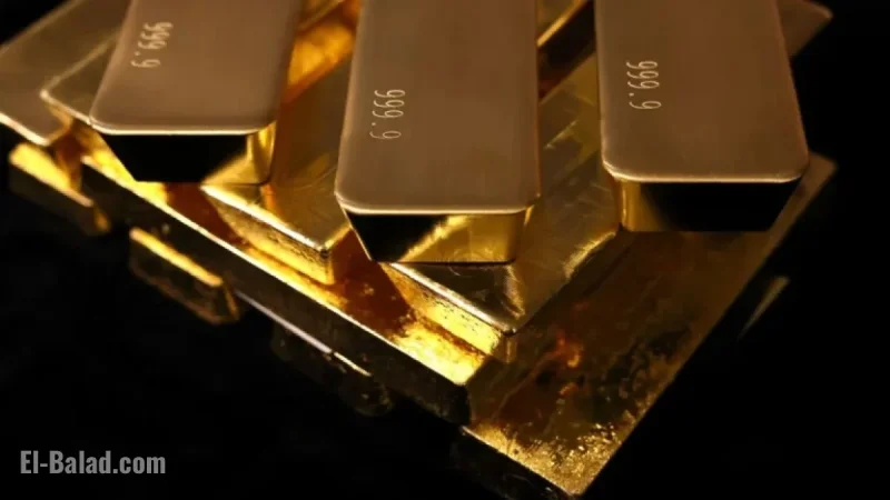Gold Dips as Traders Eye US-China Trade, Credit Concerns