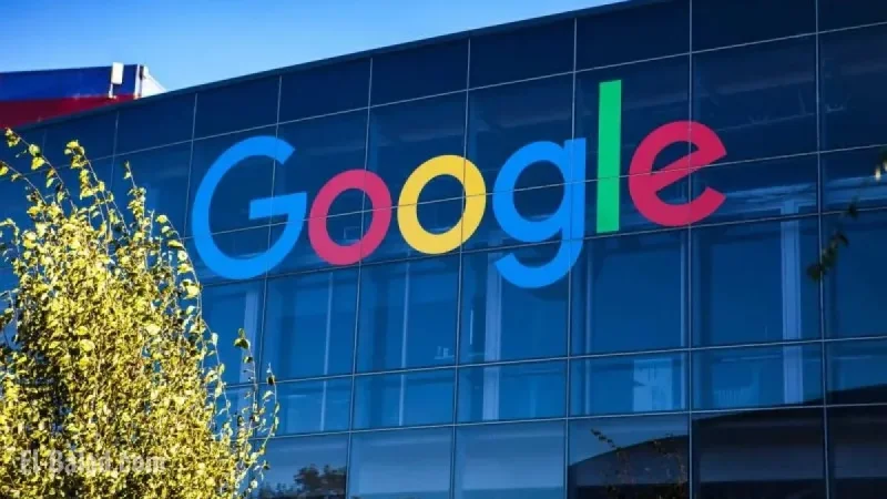 Google Stock Today: Alphabet Slips on AI-Competition Headlines; Traders Eye Support Into Earnings Window