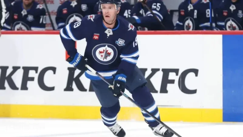 Jets’ Jonathan Toews Shines in Comeback After NHL Hiatus