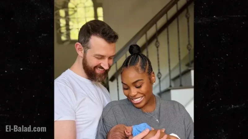 ‘Love Is Blind Stars Lauren and Cameron Welcome Baby Son’