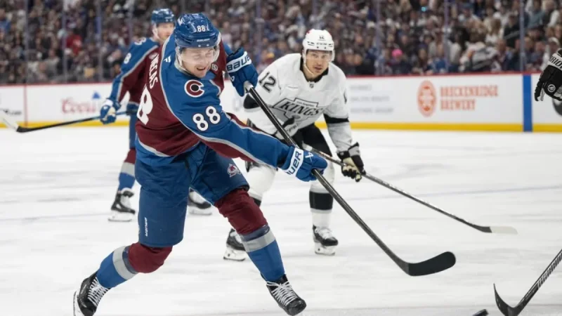 Martin Nečas Says Pressure Is a Privilege Before Game 1
